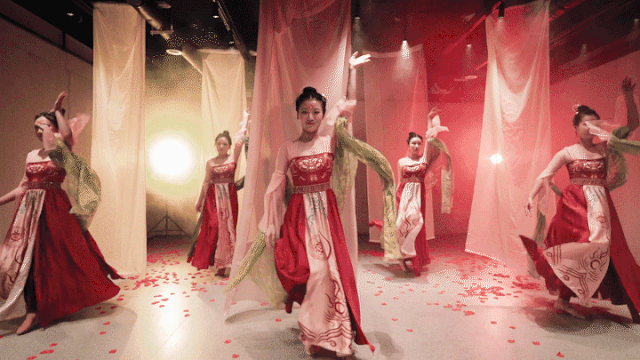 640_360gif 动态图 动图