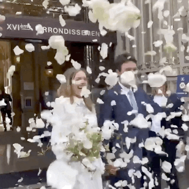 娜塔莉·沃佳诺娃|38岁超模两嫁豪门生5胎，现实版“太子妃升职记”