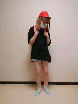 妹子|日本少女挖空字典只为上课偷吃，几万人在网上共同围观她的沙雕生活