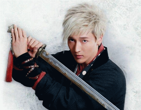 的古装喜剧《医馆笑传》,王传君在剧中饰演高大英俊的东厂高手杨宇轩