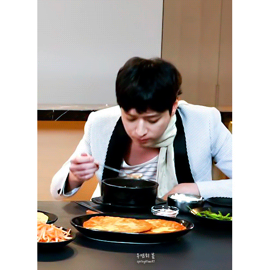 玄彬|都快是40岁的人了，还是一如既往的帅气！