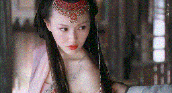 杨幂|年纪大＋演戏烂＝你们也知道快糊了？