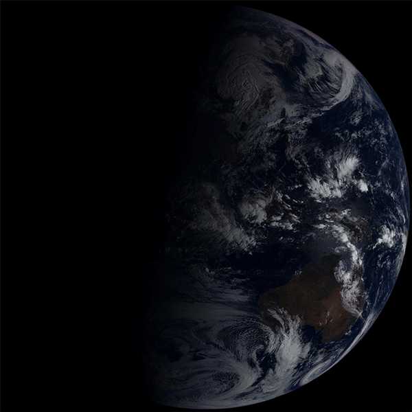 你也许很好奇这个就是传说中的卫星云图了我