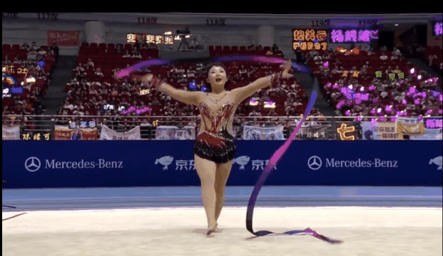 辣目洋子|用演技整容！谁还敢说她又丑又胖不值得红？