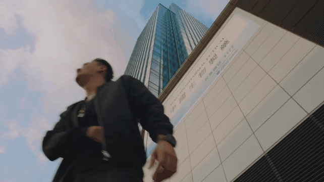 使徒行者3|《使徒行者3》口碑难超巅峰，“背弃”TVB后，40岁林峰出路在哪？