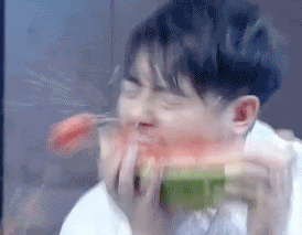 唐嫣|唐嫣生图状态真的好，这就是传说中自带磨皮美颜的颜霸！