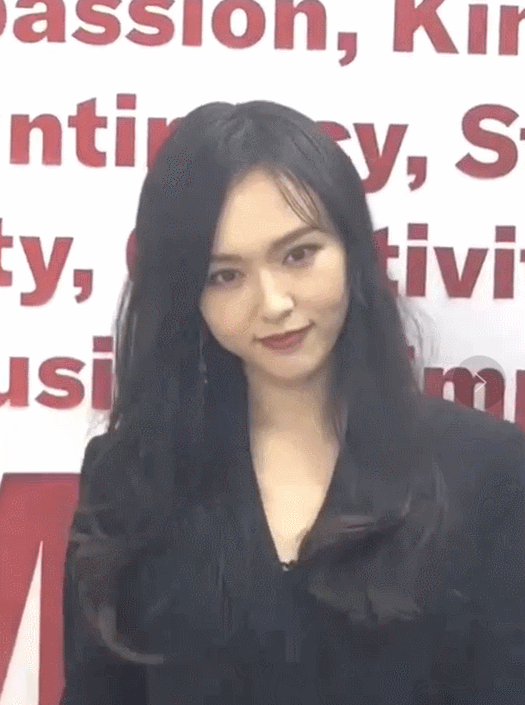 唐嫣|唐嫣生图状态真的好，这就是传说中自带磨皮美颜的颜霸！