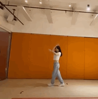 郭富城|方媛跳舞被嘲讽！郭富城被激怒全力声援：她完全没学过，很有天分