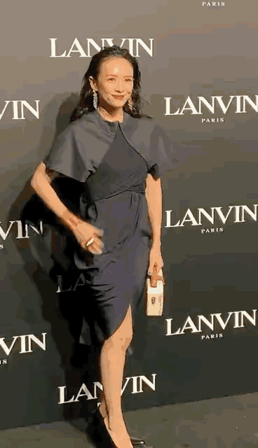 章子怡|章子怡产后首现身秀场，与马伊琍佘诗曼比美，生图曝光脸部干瘦显皱纹