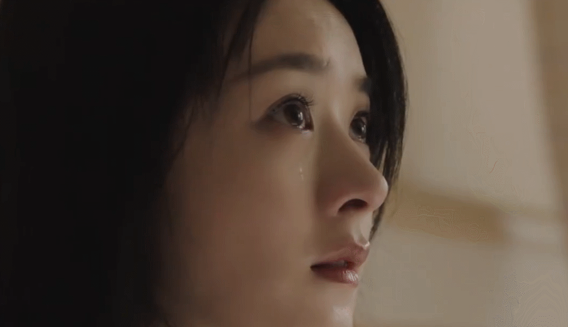 赵丽颖|赵丽颖《谁是凶手》再度演绎反派角色，穿白大褂笑容瘆人，让人直起鸡皮疙瘩