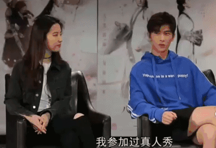 姐爱|《姐爱》徐峥首期就后悔，全程表情微妙，像极了《花少2》的杨洋