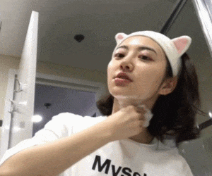 景甜|从人间富贵花，到食烟火的大甜甜