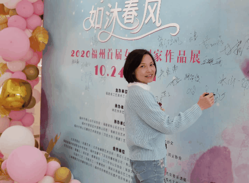 中国工艺美术|寿山石雕界的半边天