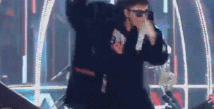 李小璐|李小璐贾乃亮又传复婚，甜馨生日蛋糕显端倪