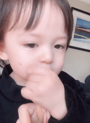 贾晓晨|她女儿真的好漂亮啊！