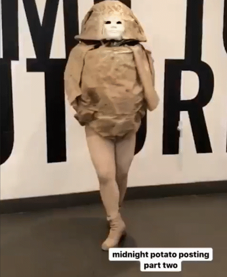 毕福剑|毕福剑23岁女儿另类造型跳舞，曾被批长得丑，却多才多艺