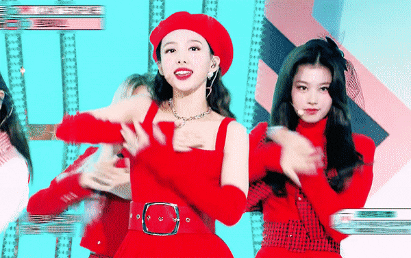 是可爱的兔牙娜琏,还是可爱小柴sana,又或是亡