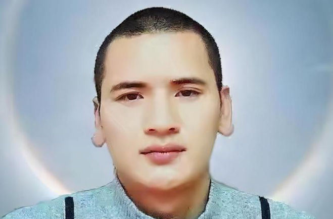 帅过唐僧,被无数女粉丝爱慕,天生一双大耳朵的释明心因何出家