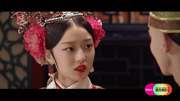 正式演戏时候,陈宥维刚出场就让观众笑出了声音,而孙千饰演的甄嬛,也