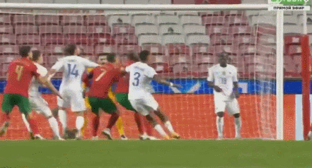 韩国足球队|孙兴慜今晨1助攻，C罗头球仅造险，最霉的还是另1位巨星