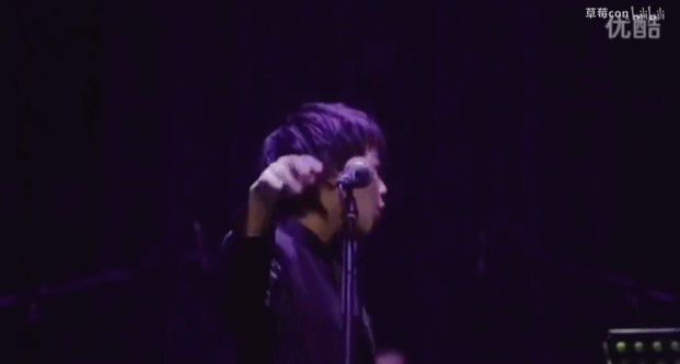 窦靖童|窦靖童第一万次向我们证明，她真的是王菲亲生的