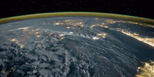 珠穆朗玛峰|地球为什么是圆的，为什么海平面却是平的？或许眼界不行