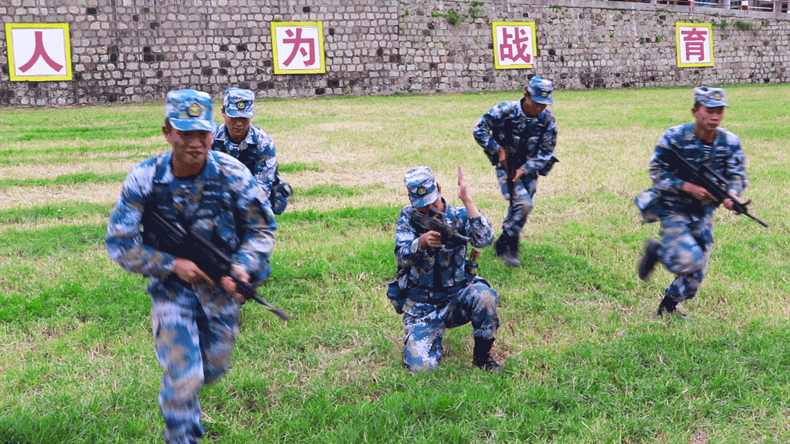 【局部动图】新兵创意微生活,找找谁在"动"!