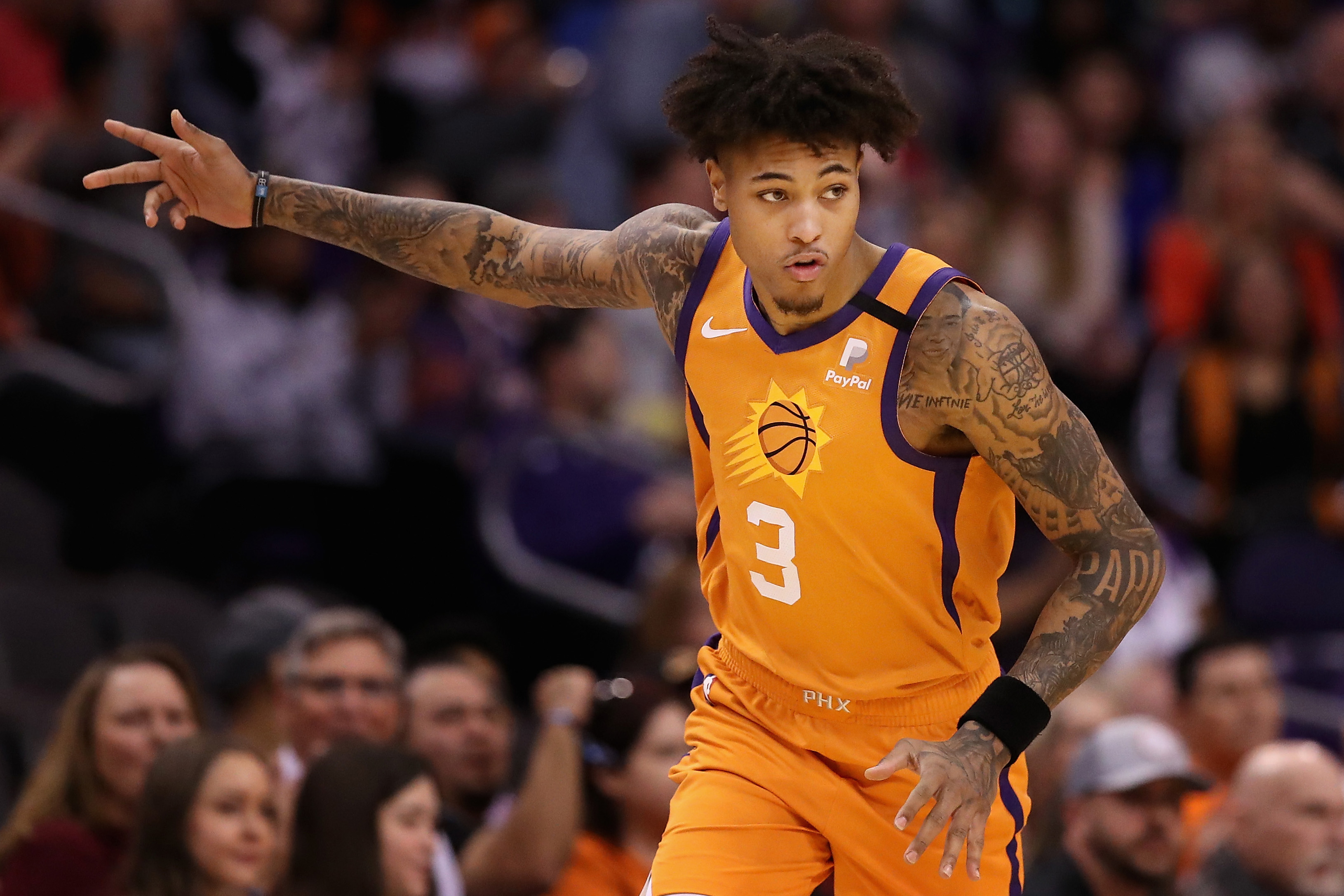 勇士用首轮签从雷霆交易得到乌布雷