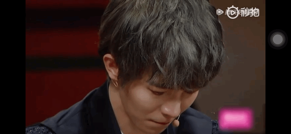 被尔东升怼哭的郭敬明,为啥他哭的越惨,我们看的越爽?