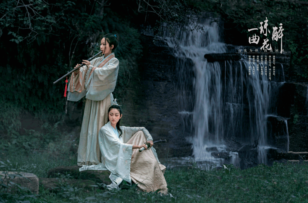 的话给大家放个动图大家感受一下首先照片的颜色还可以,有古风的色调