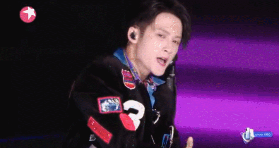 别追光了哥哥们先去油吧偶像男团给爷看晕了