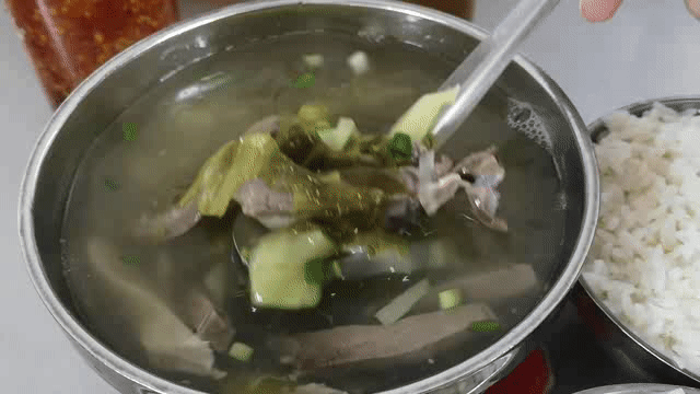 这口辣汤饭，是许多海南人忘不掉的家乡味儿……_腾讯新闻