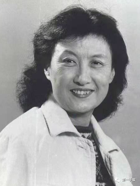 黄宗英去世生前被誉为民国才女兄妹三人被称为黄氏三杰