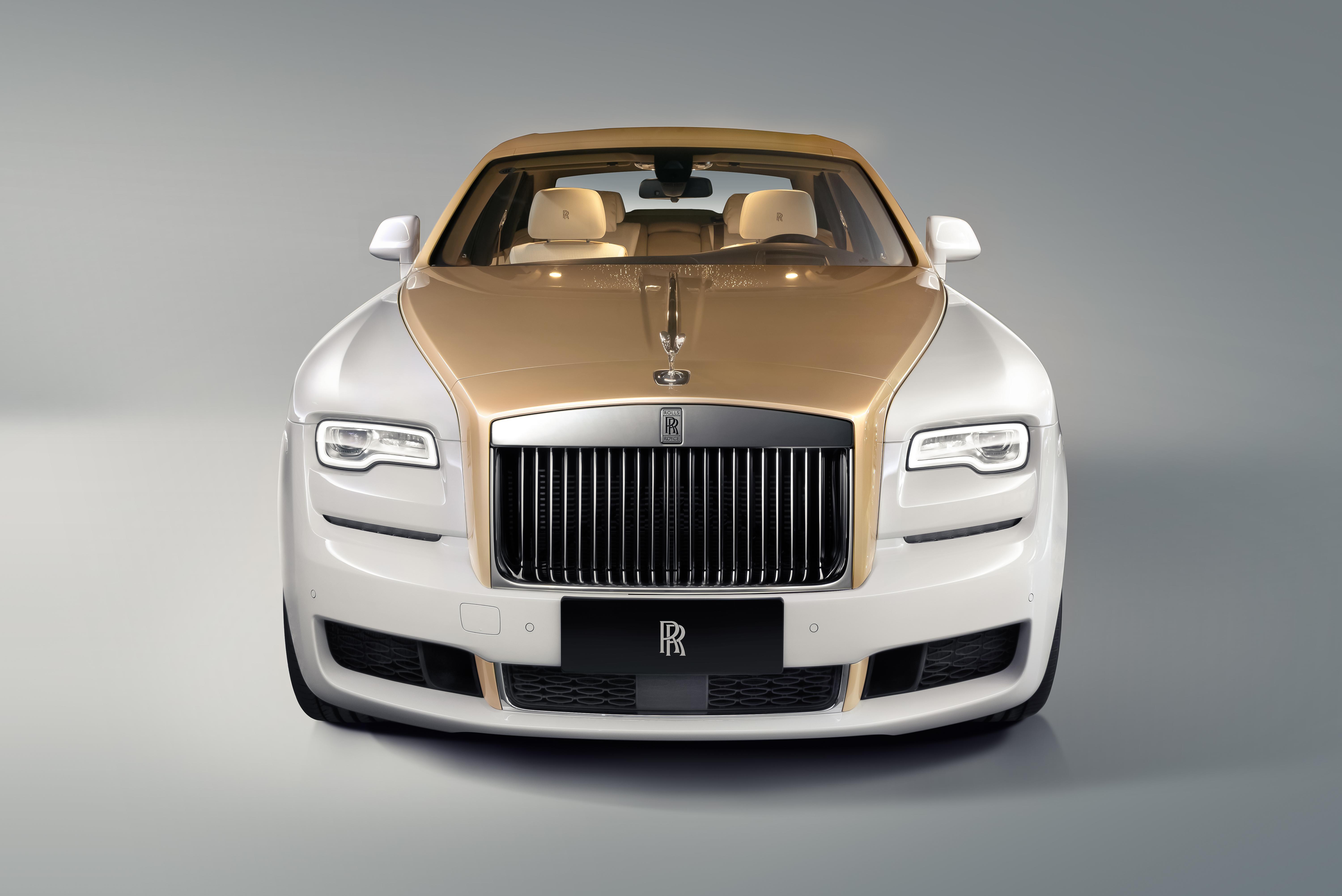 那么劳斯莱斯乐意看到拼多多对它的汽车进行巨额补贴