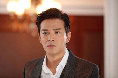 他曾是天王接班人因甩张柏芝被向太雪藏今45岁令人唏嘘