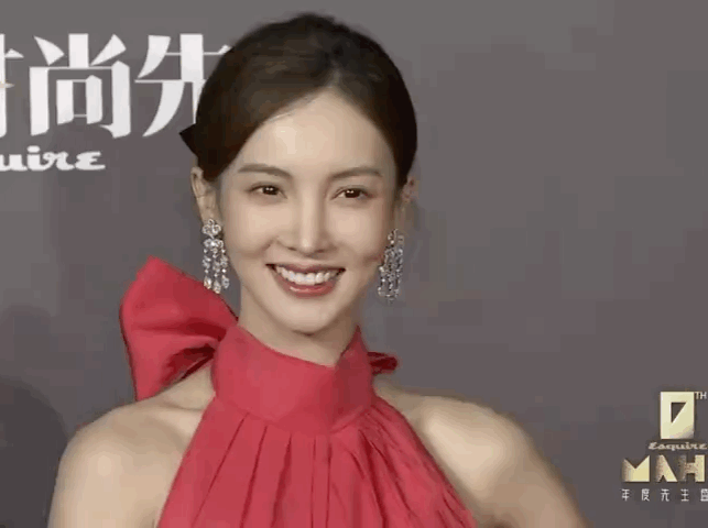 金晨自曝整容失败?这透光的鼻子认真的吗