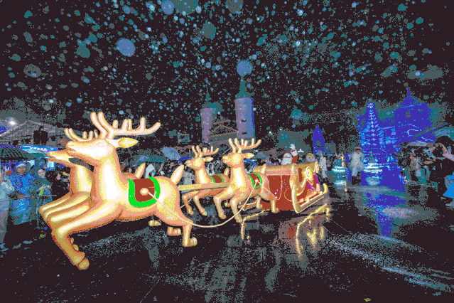 飘落的雪花映射着圣诞的快乐手绘可爱的圣诞老人和小麋鹿绿色系红色系