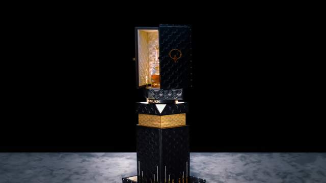 世界上最昂貴的香水 一瓶就是一套豪宅 噴一次就能保留30天 互動頭條