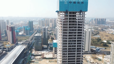 180米双子星城东塔今日封顶预计2022年底投入使用