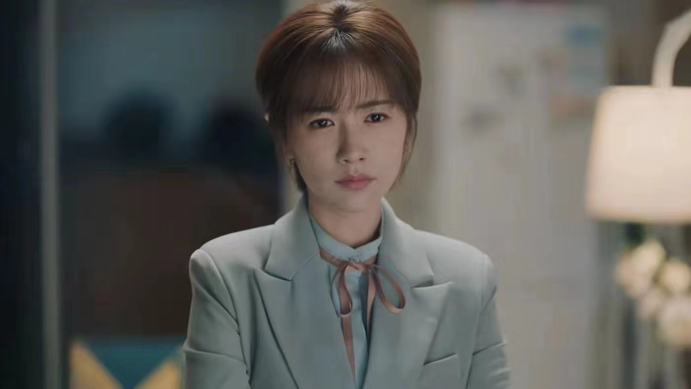 《紧急公关》热播 李春嫒逆袭职场实干人