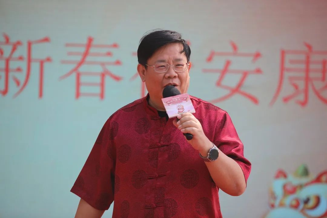 珠江经济台名嘴,讲古大师郑达