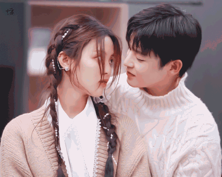 拟邀杨超越黄明昊,范丞丞王安宇 小红书214独爱之夜阵容太牛了_腾讯