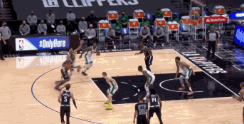 小卡连失关键球绿军胜快船（图）