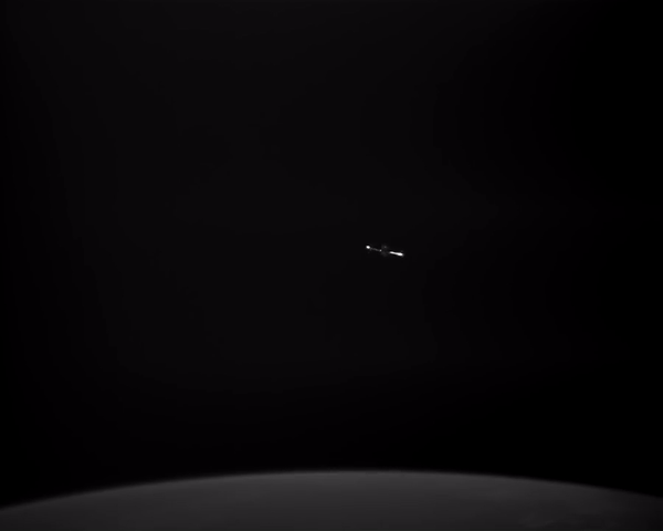 马斯克|马斯克42000颗星链卫星来者不善，为何不能击落？