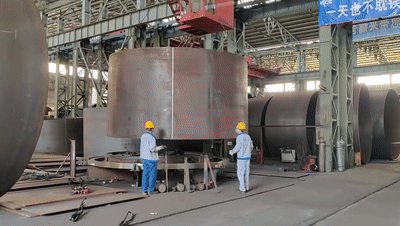 焊接|杵着还迎风不倒，风电塔筒是怎么长高的？