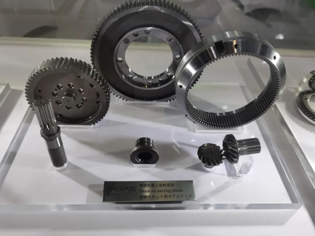 瞄准焊接与协作机器人客制化 齿轮传动老兵再出击