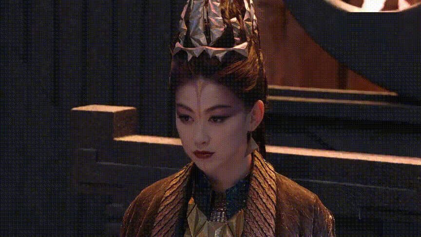 《斗罗大陆》比比东:杀师父报玷污之仇,把女儿当耻辱,仍爱初恋_腾讯