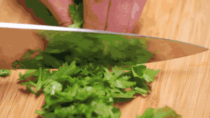 香菜|世界讨厌香菜日丨你是香菜党还是反香菜党？