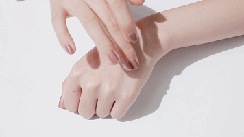 倒刺|快住手！千万别随便拔手上的倒刺，有人因此住院…