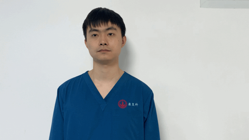 颈椎|体检查出“颈椎曲度变直”是什么意思？是手机玩太多的锅吗？